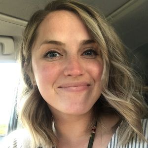 Meet your Posher, Lauralene